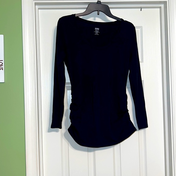 Old Navy Long Sleeve Maternity Top - Picture 1 of 4